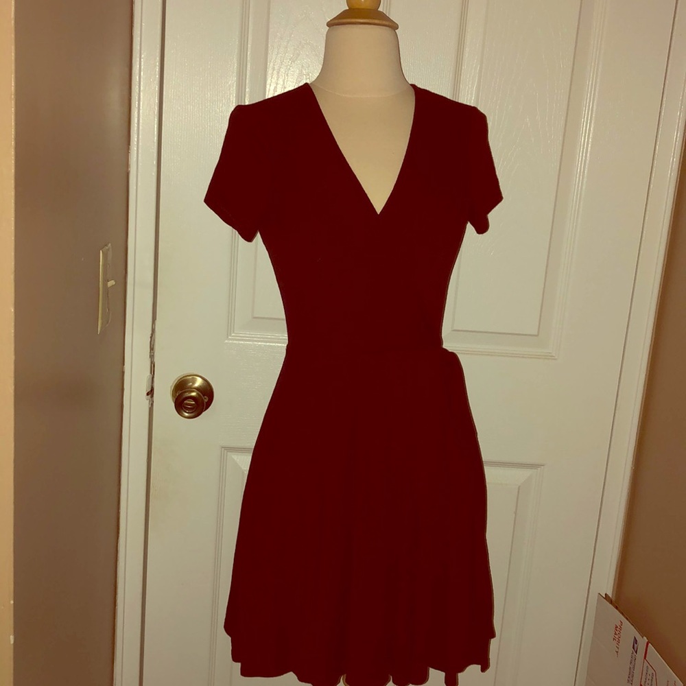 Express - Faux wrap dress - S - Burgundy